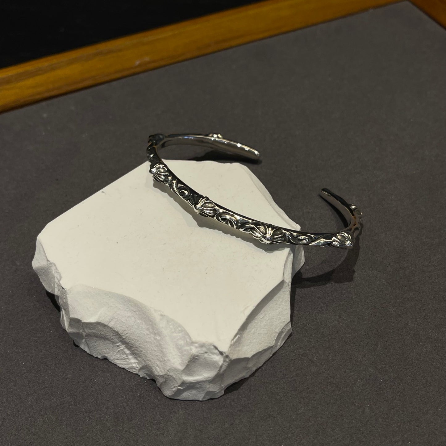 Chrome hearts cross vine bracelet