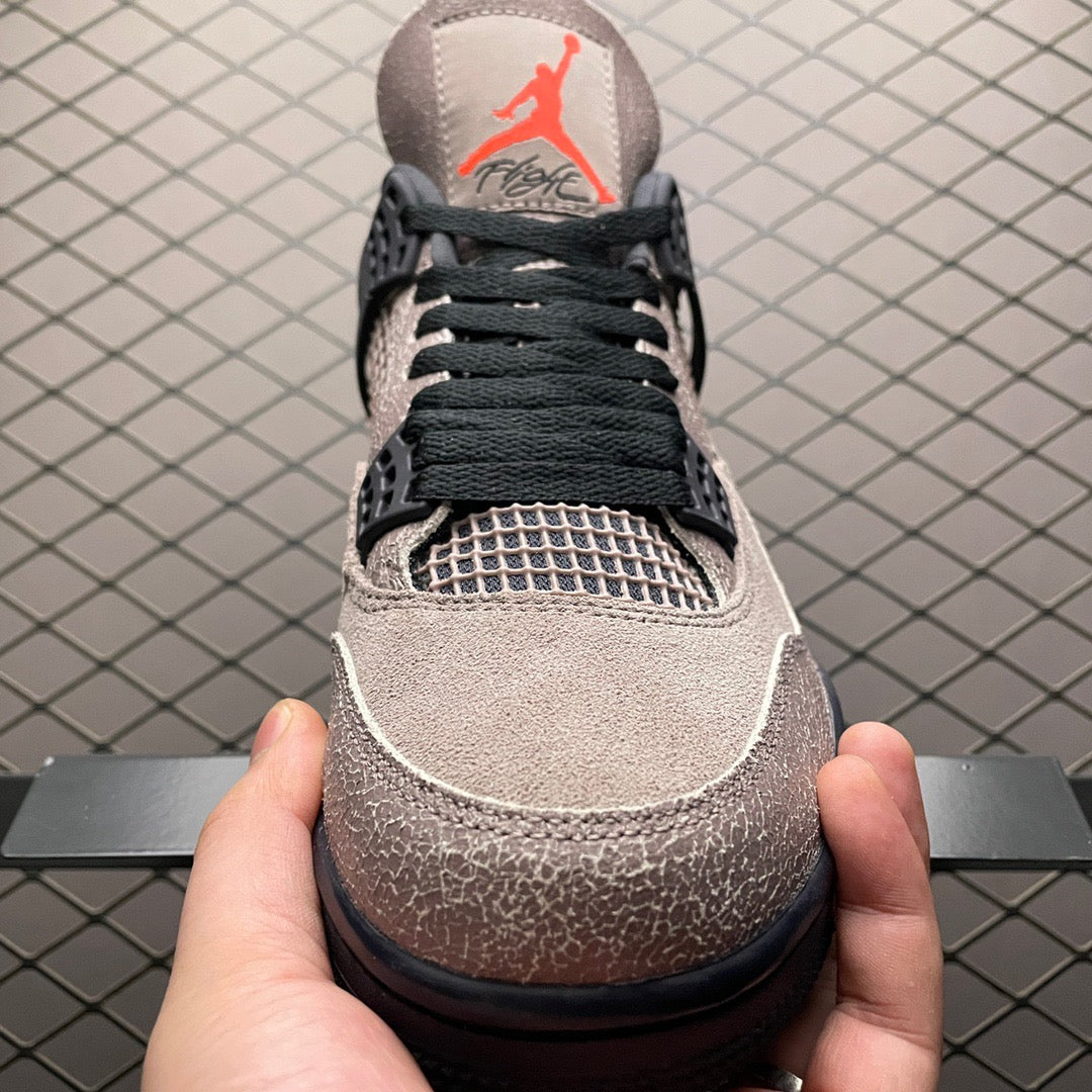 Nike Air Jordan 4 "Taupe Haze"