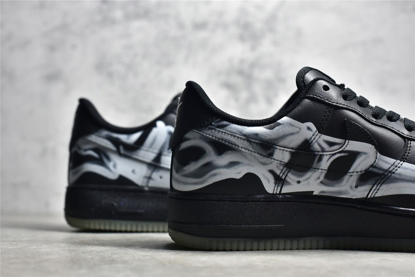 NIKE AIR FORCE 1 LOW "BLACK SKELETON"