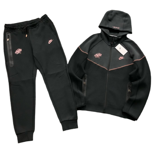 Syna Techfleece セットアップ