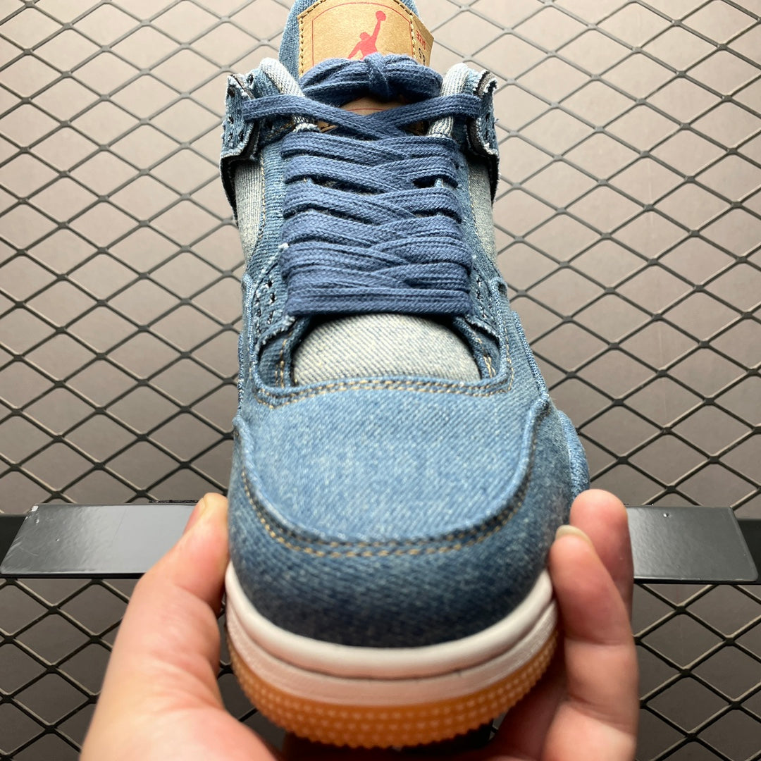 NIKE × LEVI’S AIR JORDAN 4 "DENIM"(タグ:LEVIS®)