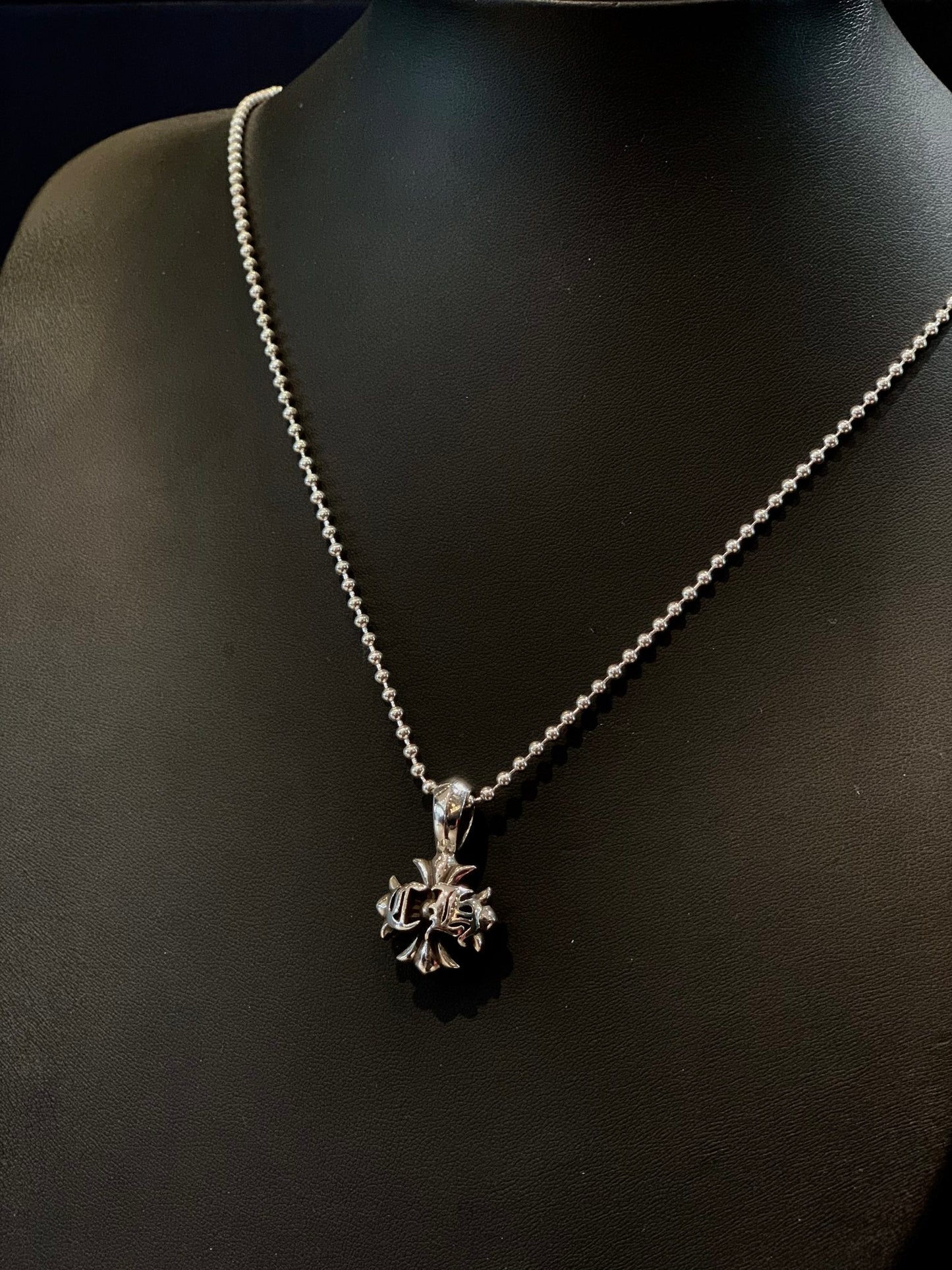 CHROME HEARTS Cross Necklace