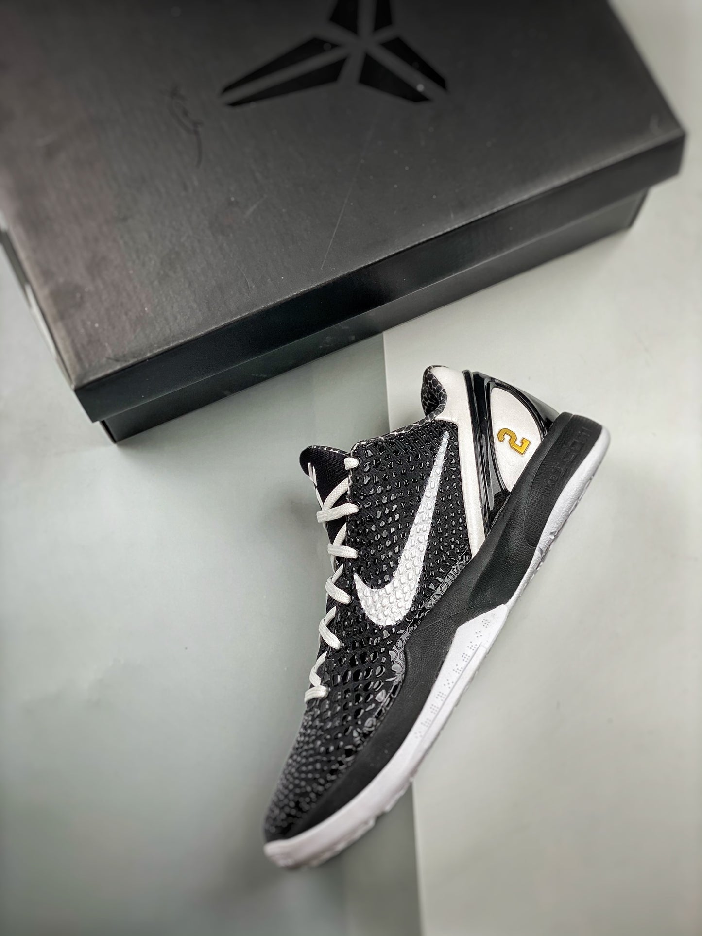 Nike Kobe 6 Protro "Mambacita Sweet 16"