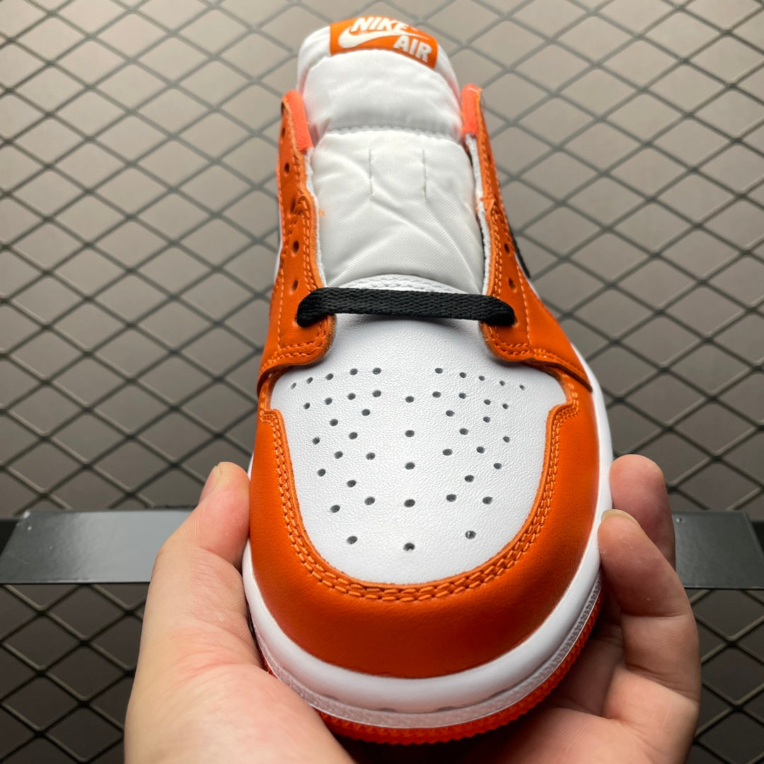 AIR JORDAN 1 LOW OG "STARFISH"ORANGE/BLACK-WHITE