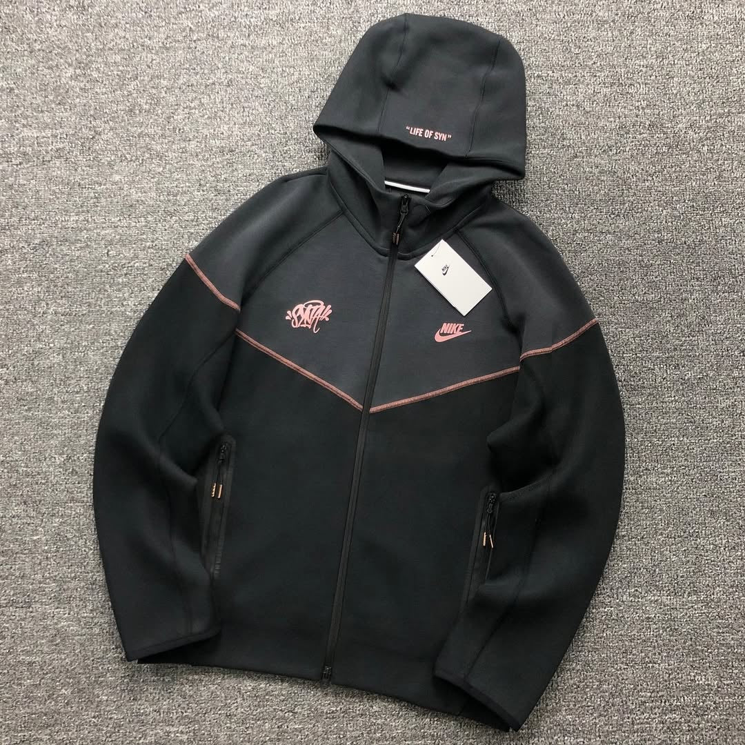 Syna Techfleece セットアップ