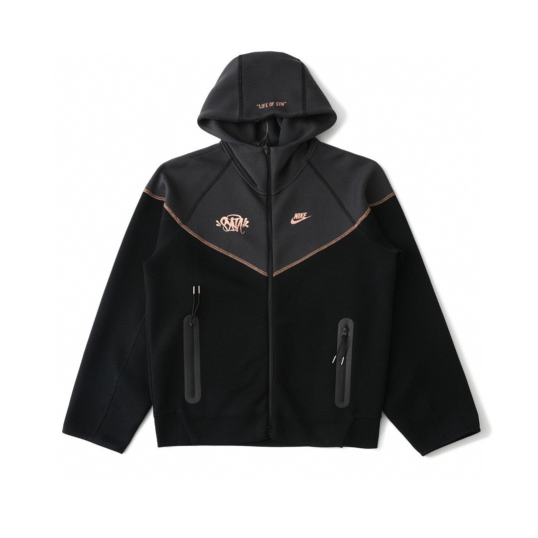 Syna Tech fleece パーカー