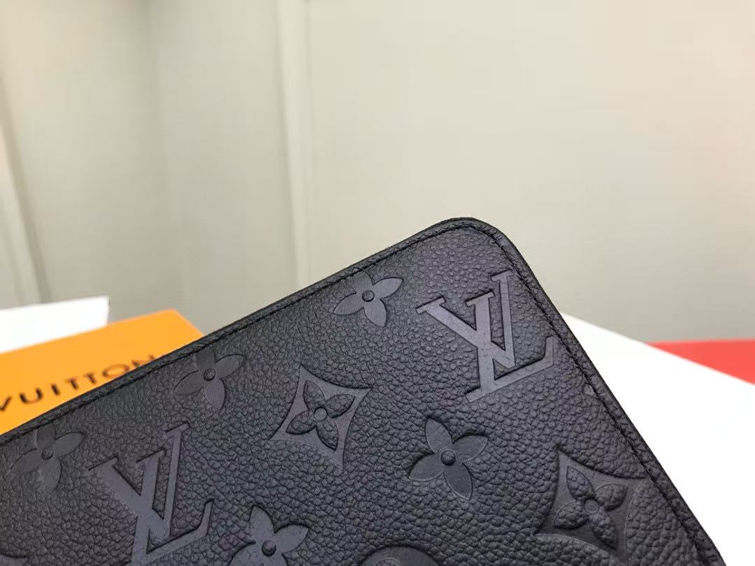 Louis Vuitton Zippy Wallet