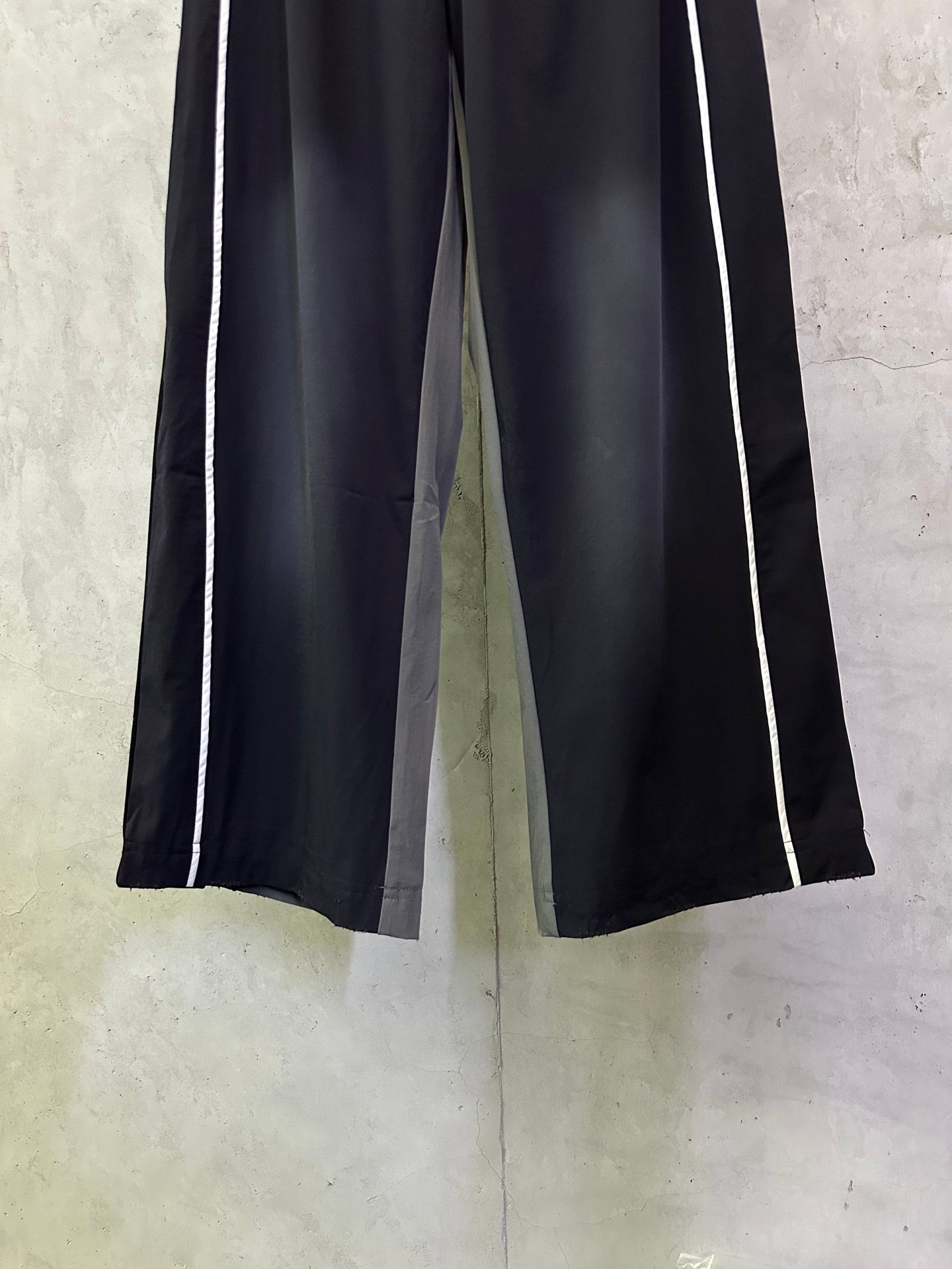 BALENCIAGA Men Training Pants