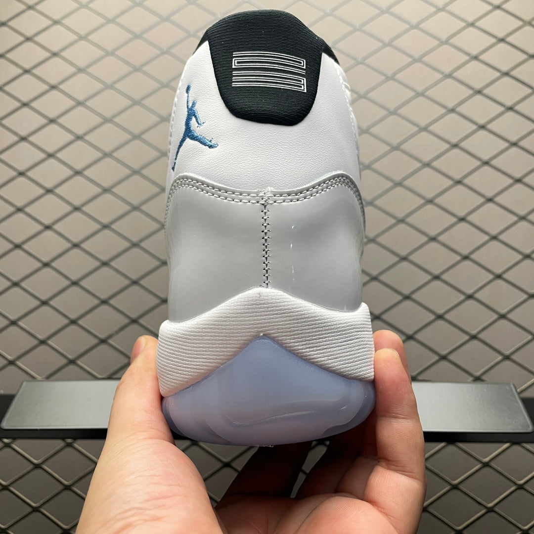 Nike Air Jordan 11 Retro "White/Legend Blue"