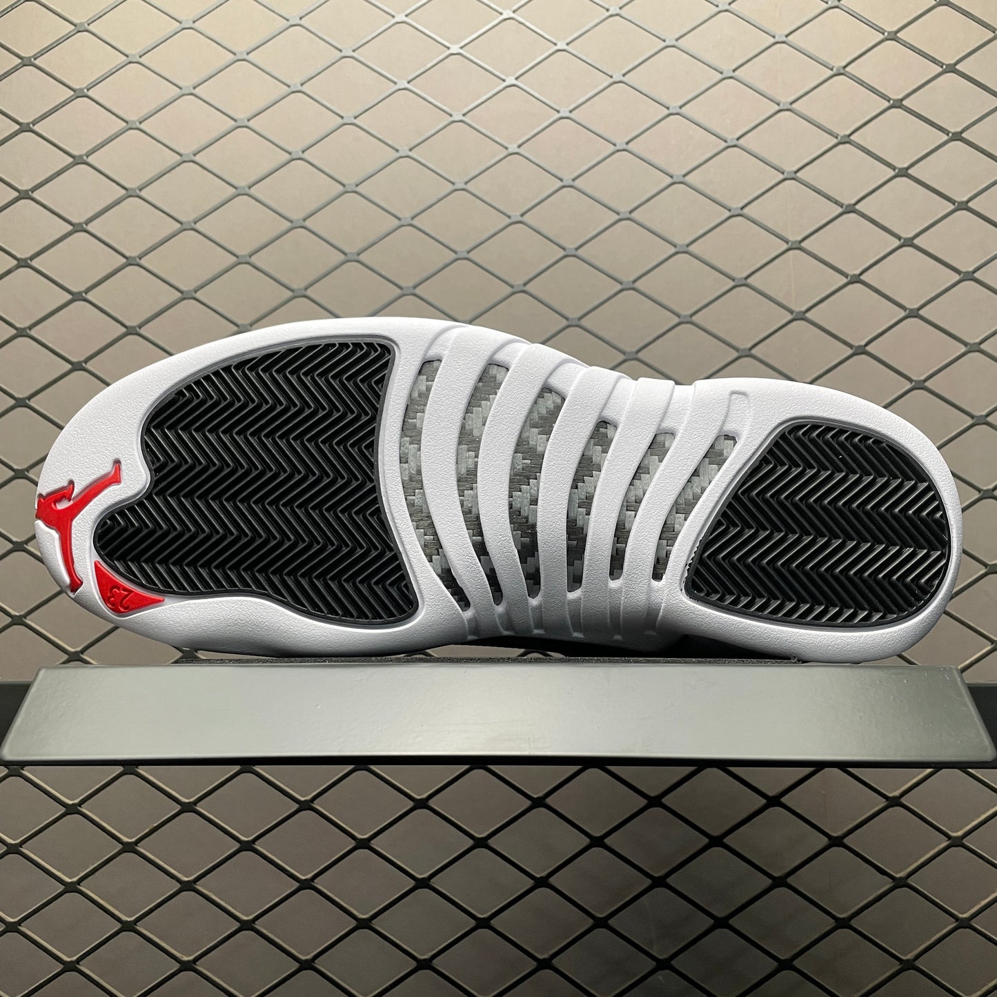 Nike Air Jordan 12 Retro "Black/White/University Red"