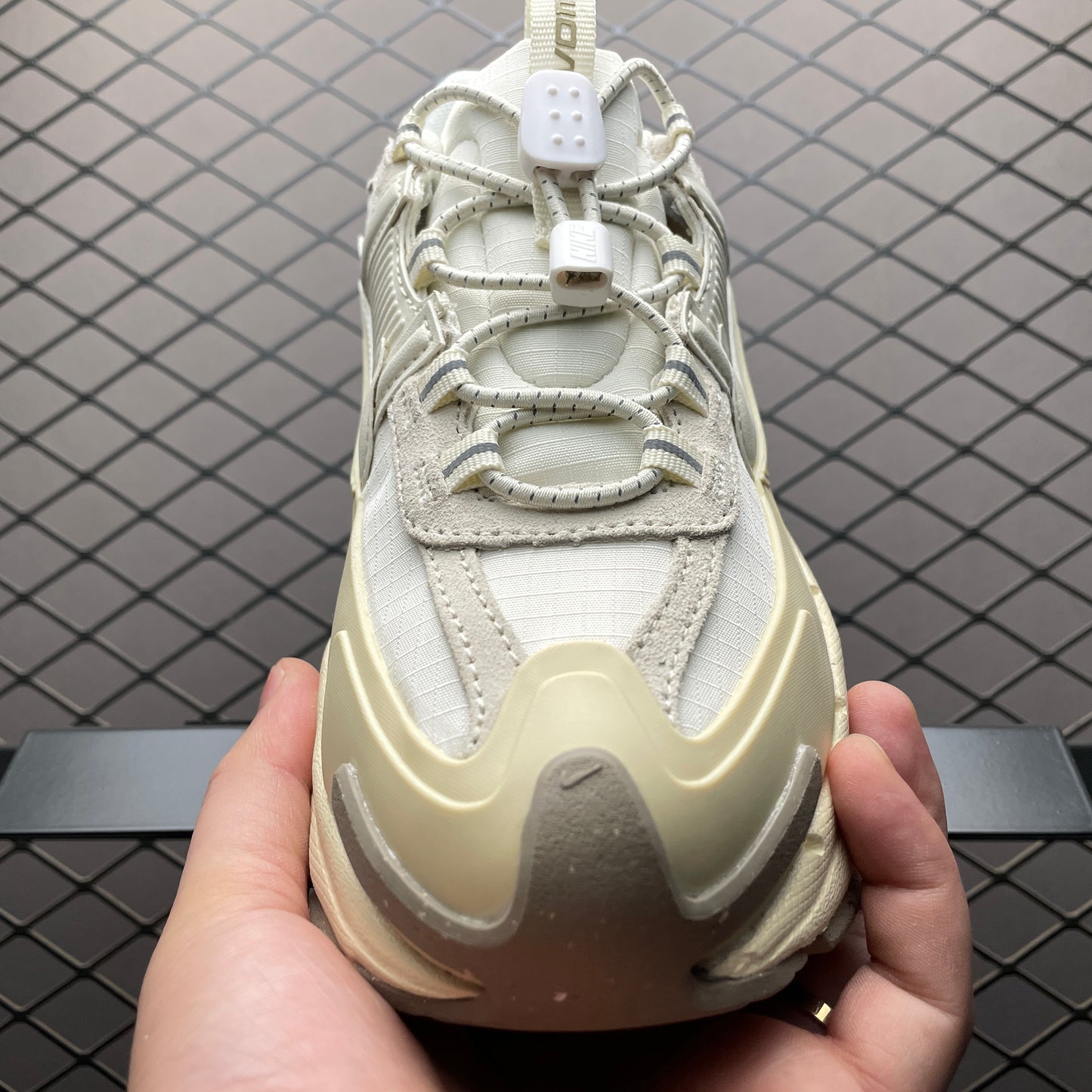 Nike Zoom Vomero Roam "Pale Ivory/Light Khaki/Khaki/Pale Ivory"