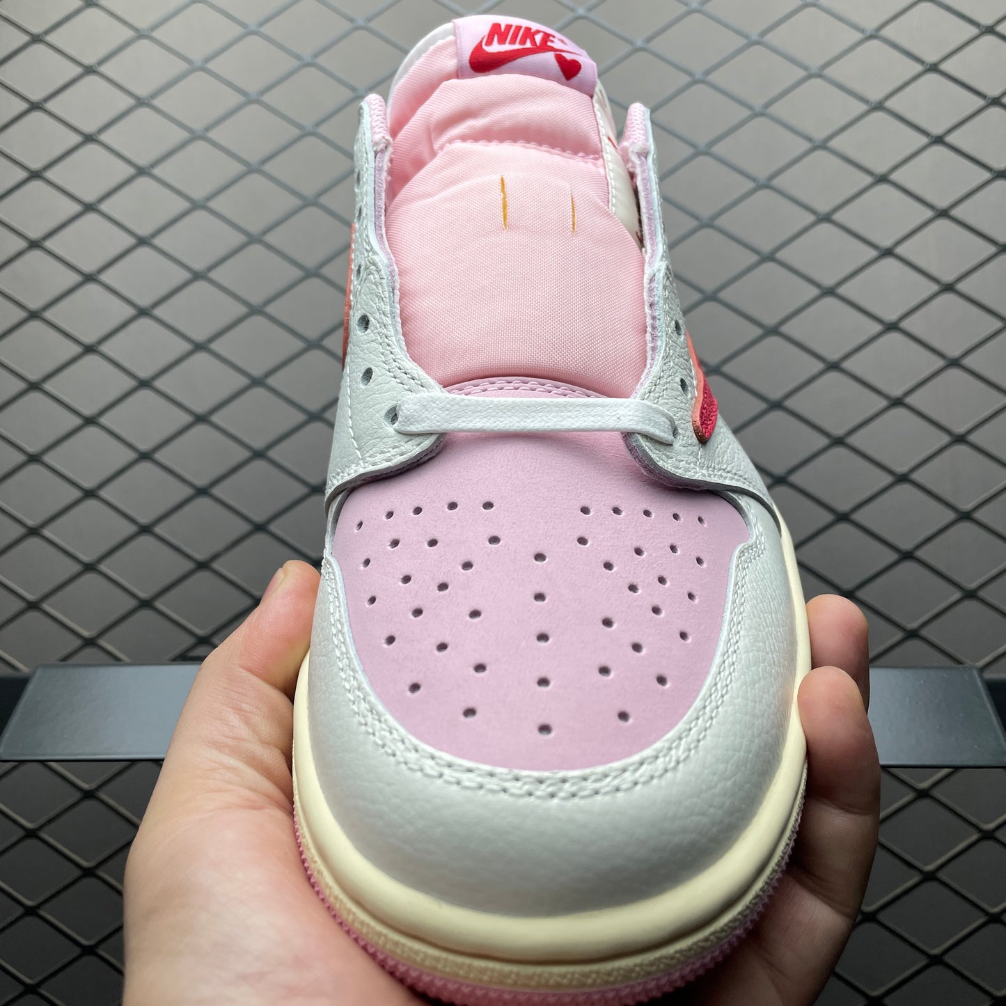 Travis Scott × Nike Air Jordan 1 Low OG "Sail/Tropical Pink"
