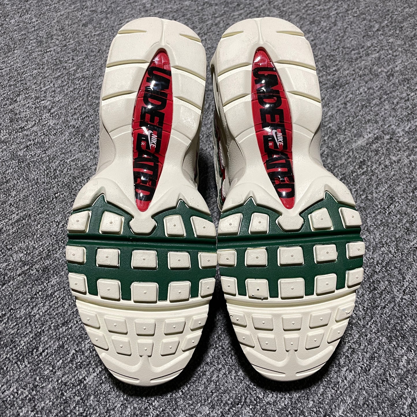 UNDEFEATED × Nike Air Max 95 SP "Sail"