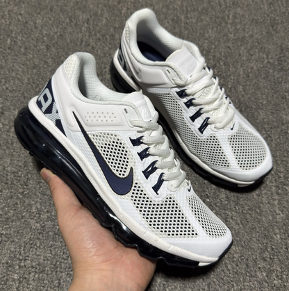 Nike Air Max 2013 "Summit White/Midnight Navy/Black"