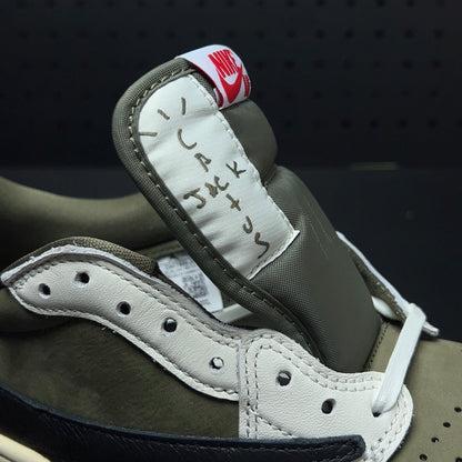 【LJR】Travis Scott × Nike Air Jordan 1 Low OG SP "Olive"LJR