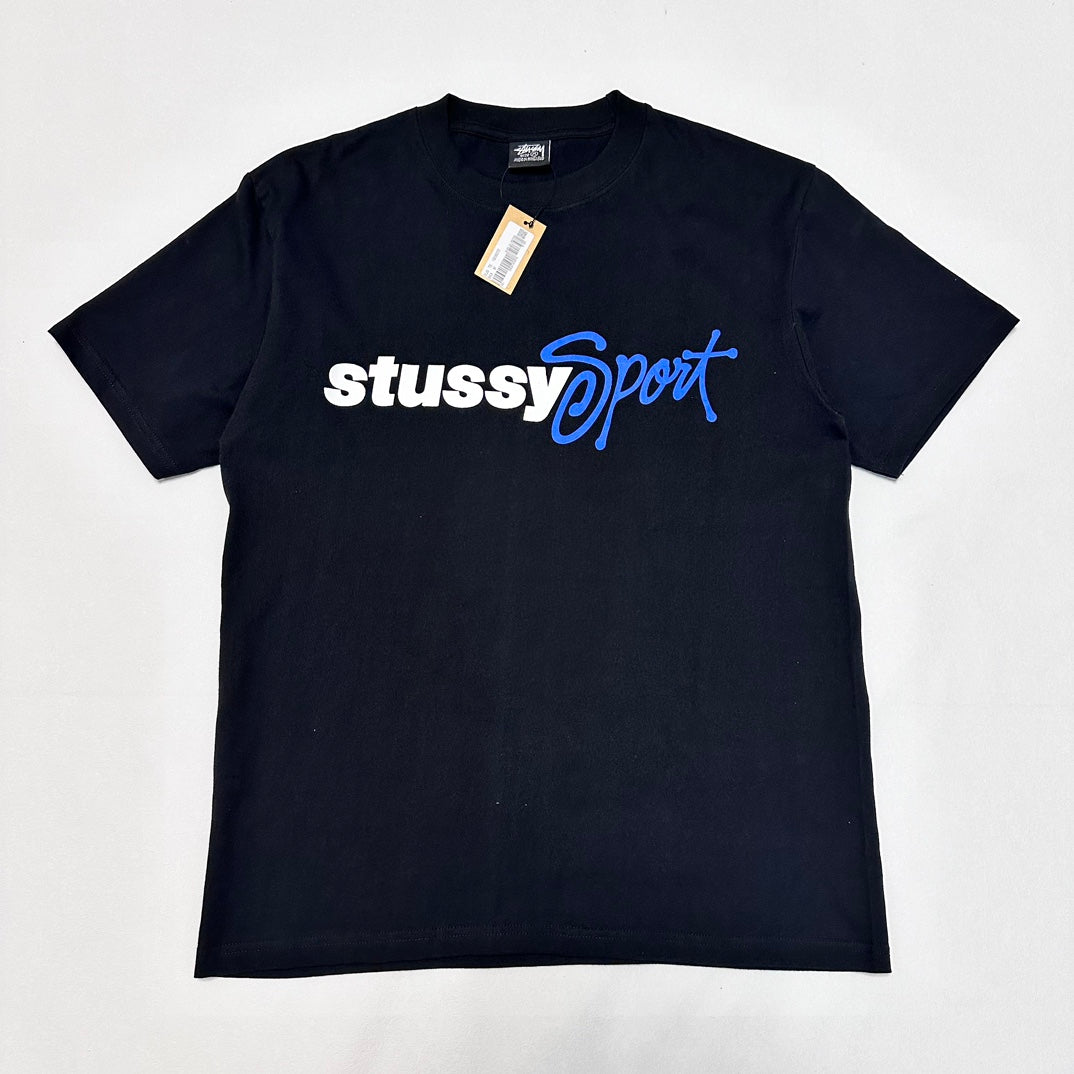 Stussy Sport Script Tee - BLACK  スポーツ スクリプト T シャツ-BLACK