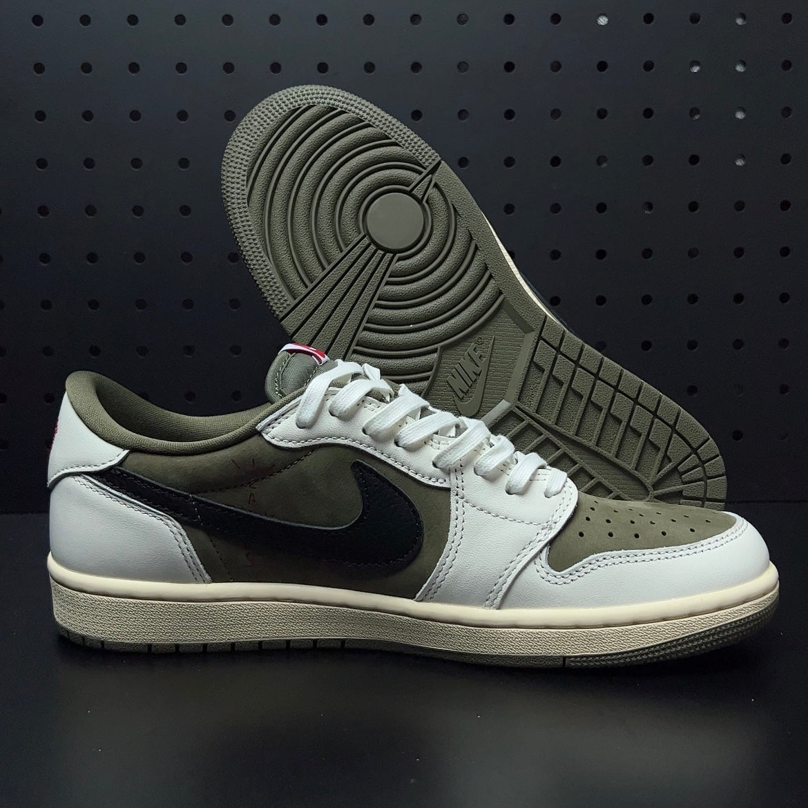 【LJR】Travis Scott × Nike Air Jordan 1 Low OG SP "Olive"LJR