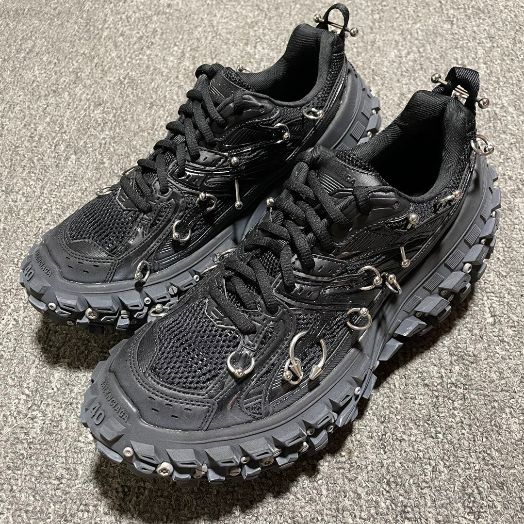 BALENCIAGA Bouncer (Defender) Screw Sneaker With Piercings"Black"