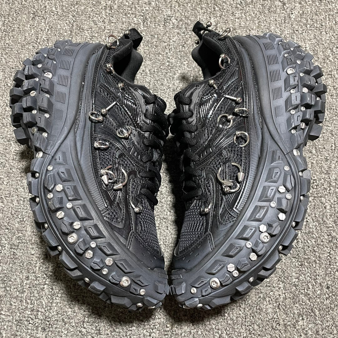 BALENCIAGA Bouncer (Defender) Screw Sneaker With Piercings"Black"