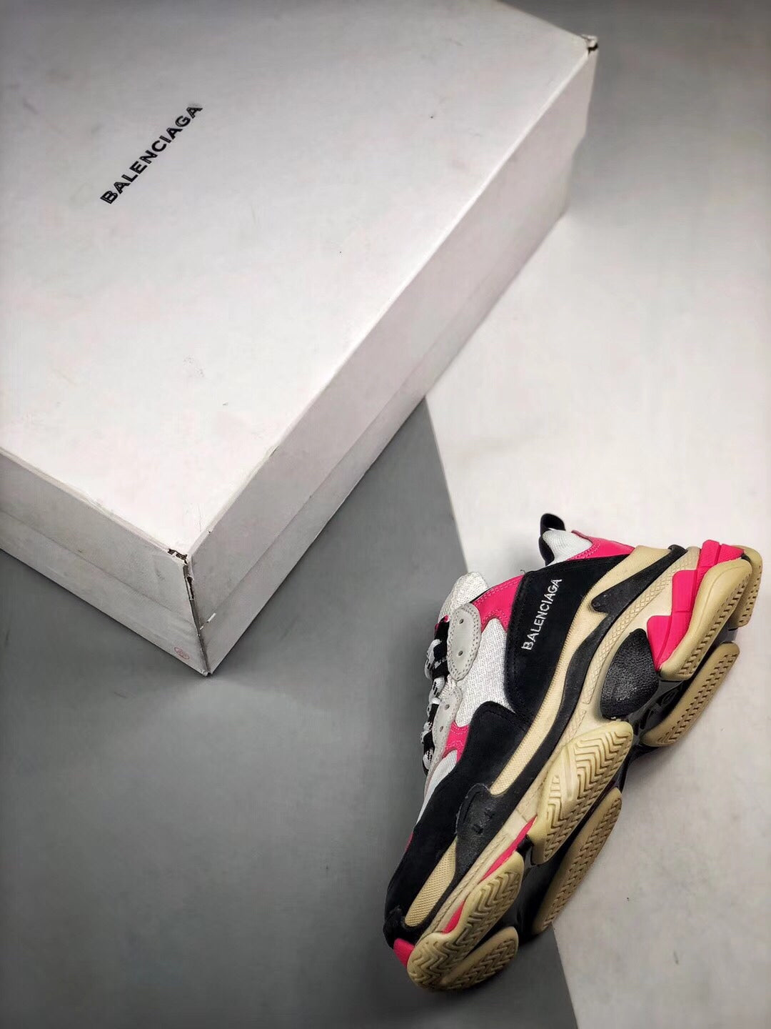 Balenciaga Triple S Trainer 2018 'Pink'