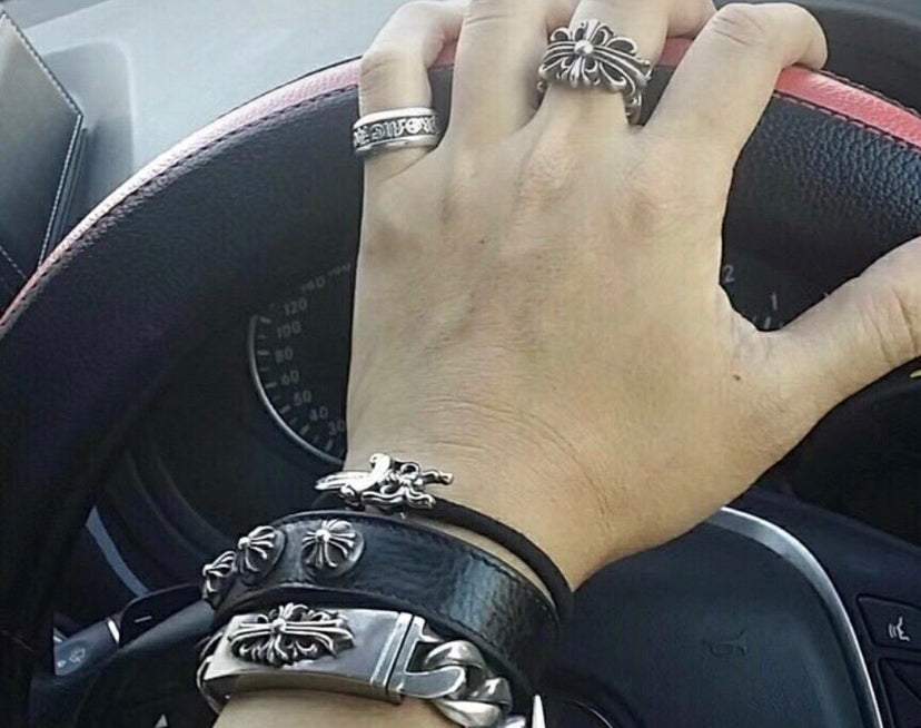 Chrome hearts black scroll ring