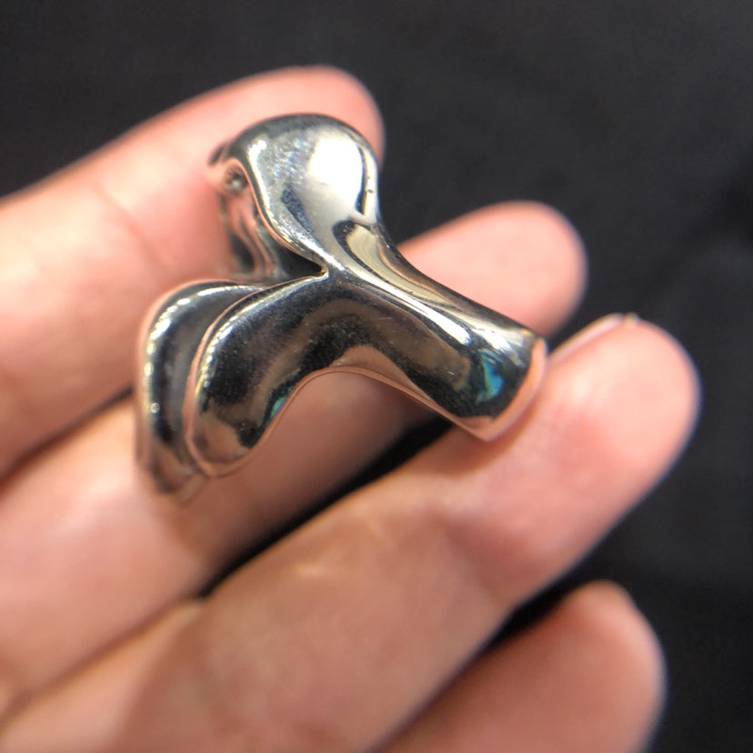 CHROME HEARTS Rolling Stone Tongue Ring