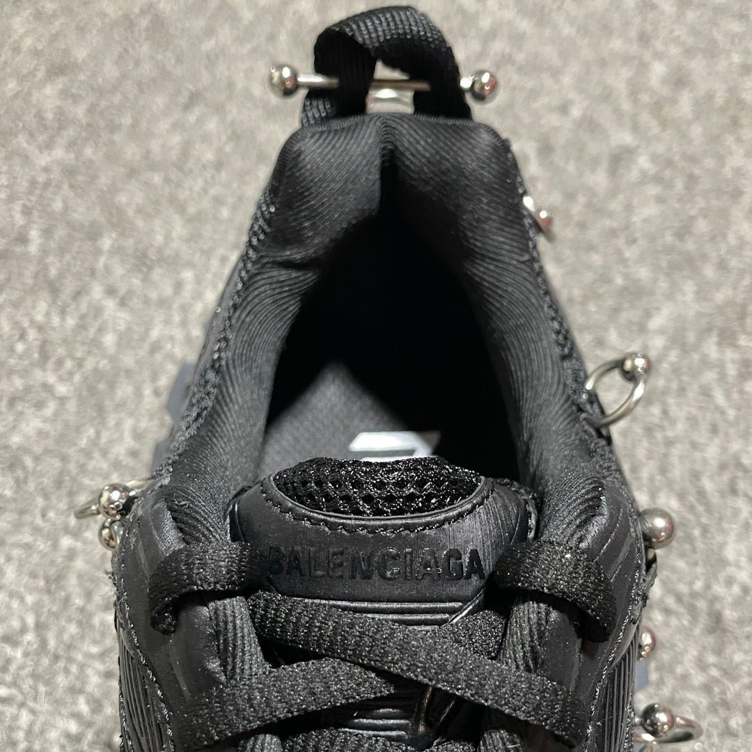 BALENCIAGA Bouncer (Defender) Screw Sneaker With Piercings"Black"