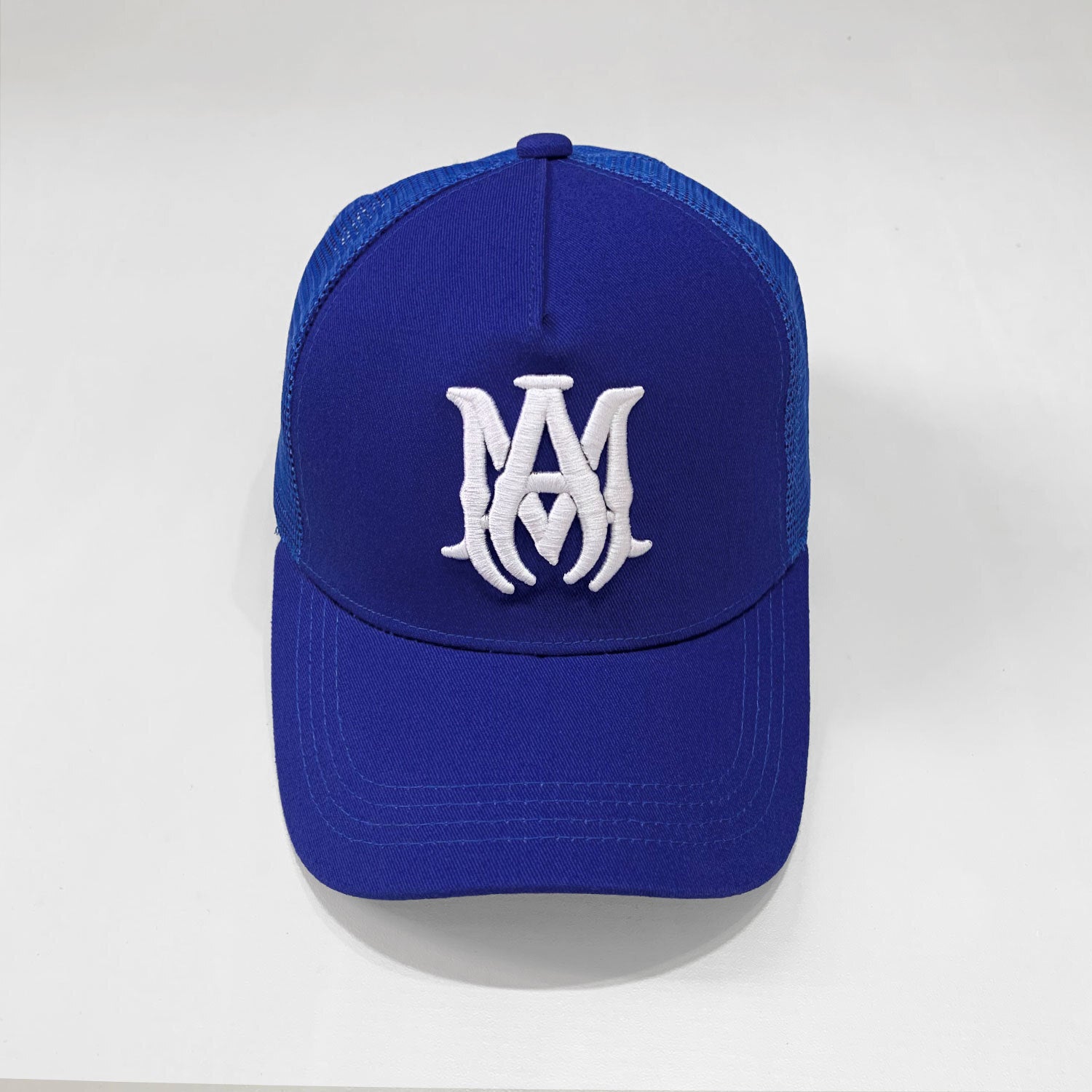 Amiri hat