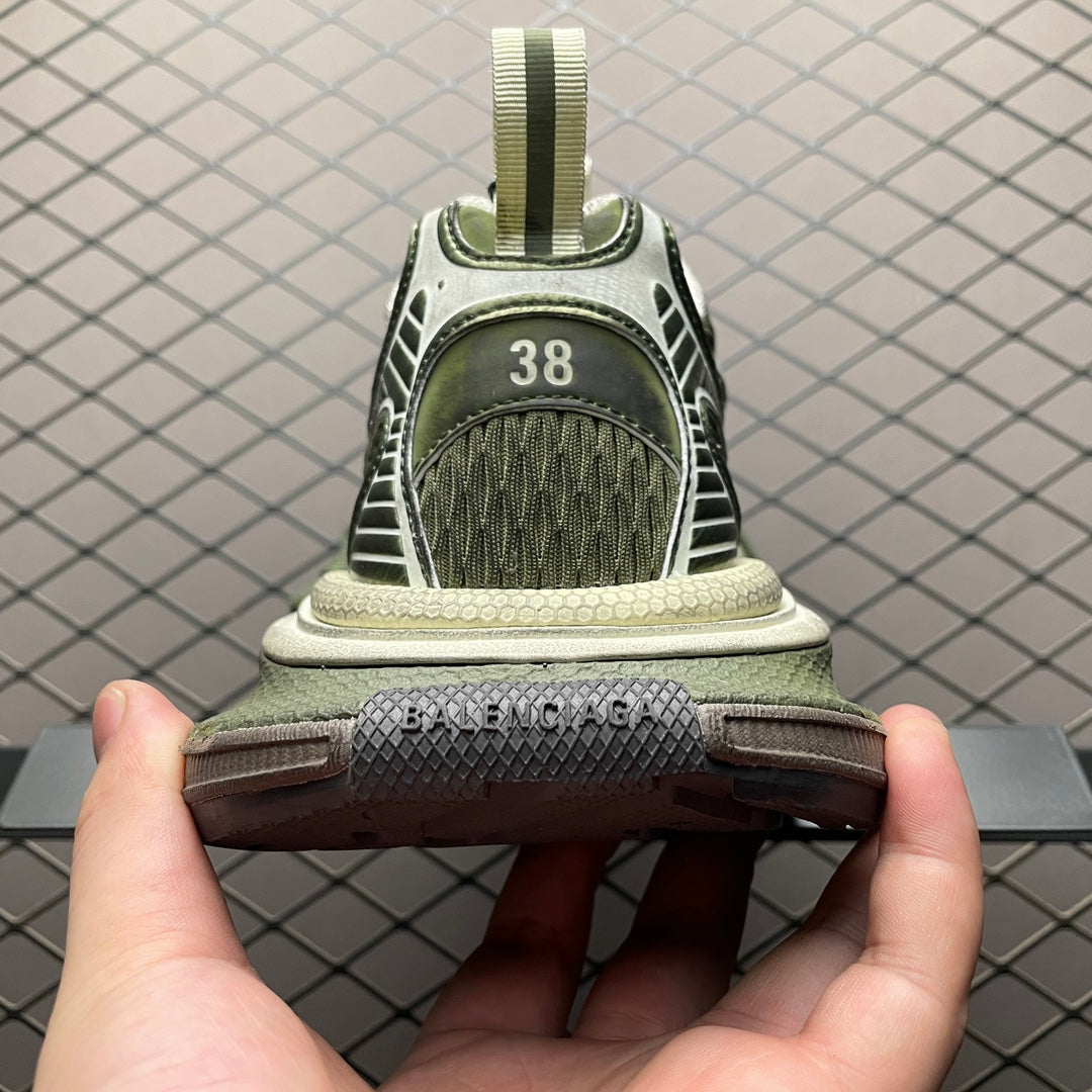 BALENCIAGA 3XL Sneaker "Dark Green/Light Beige"