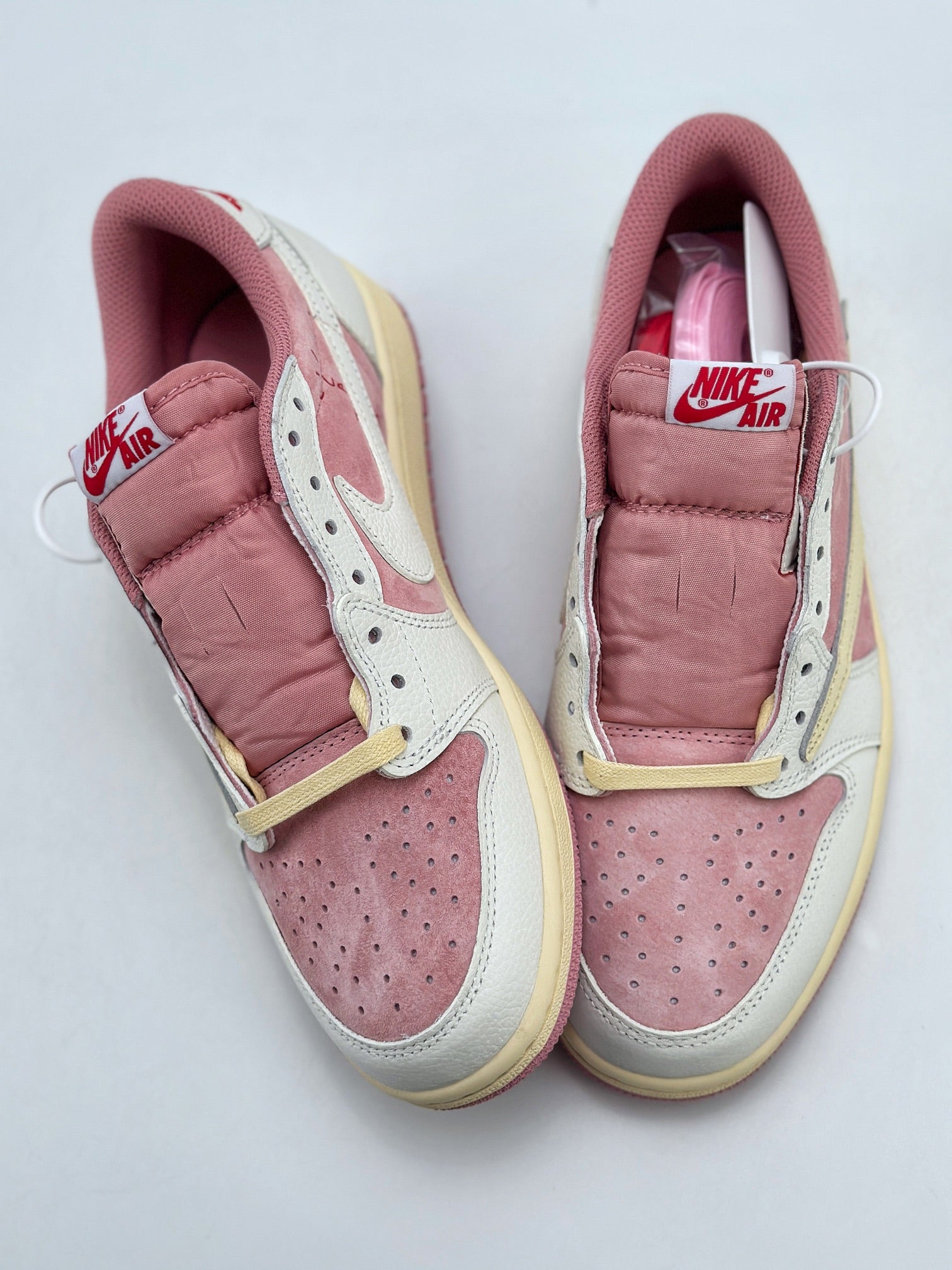 Travis Scott × Nike Air Jordan 1 Low OG SP ‘Pink White’