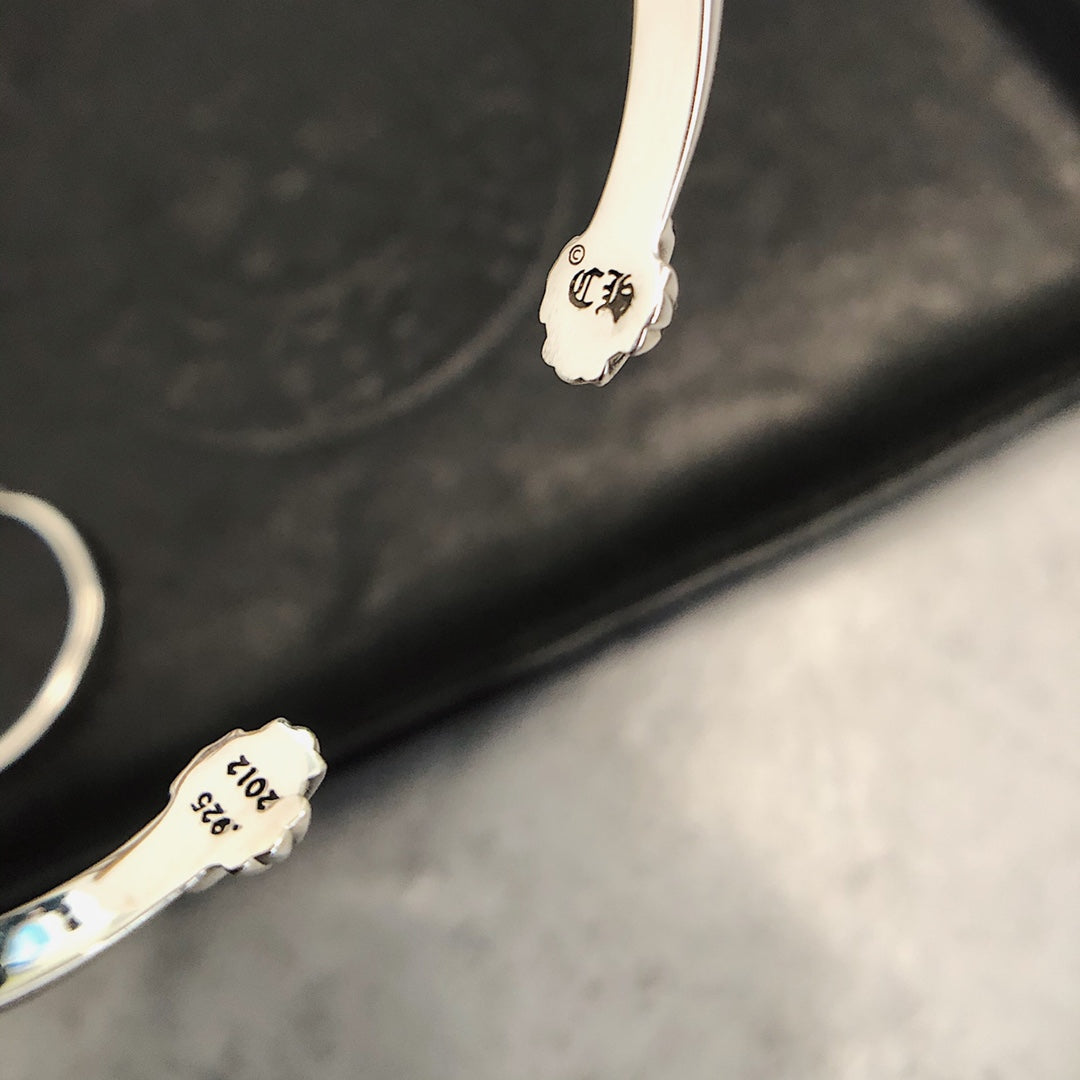 Chrome hearts scroll letter bracelet