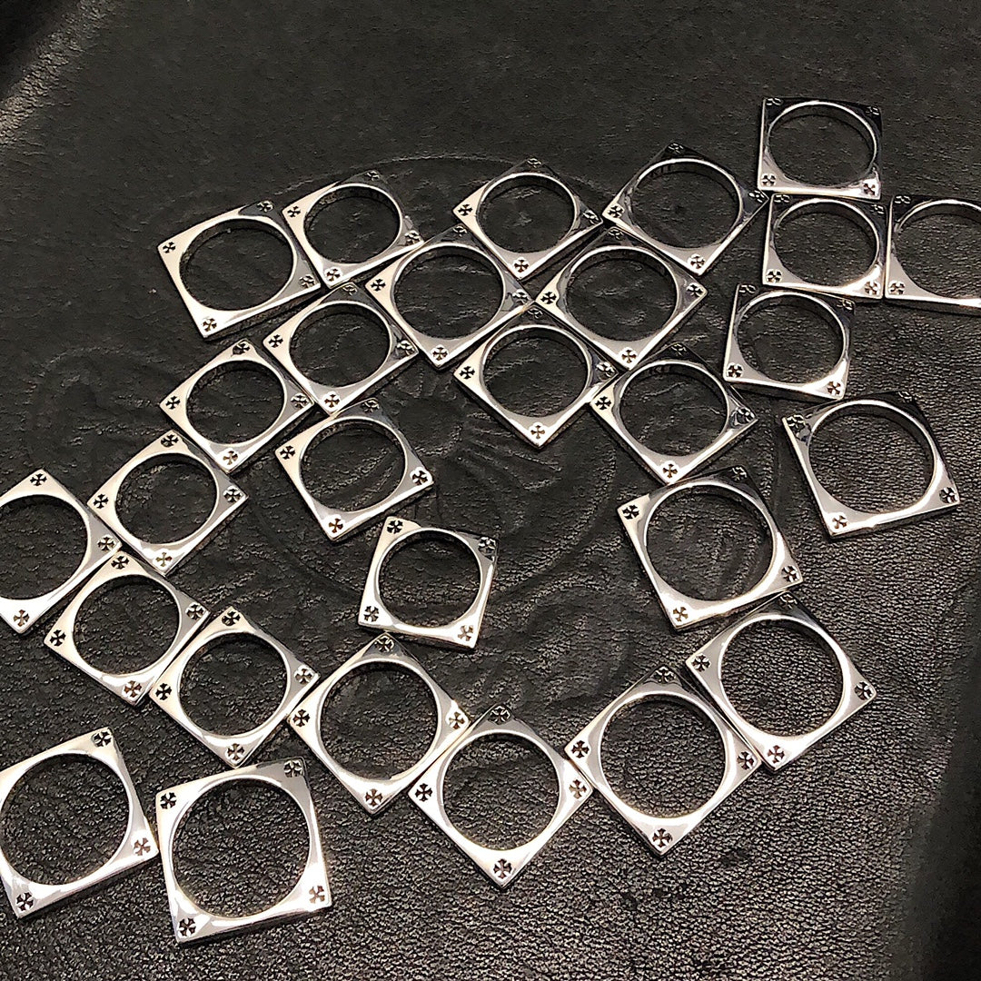 CHROME HEARTS KH square four-cross commandment finge