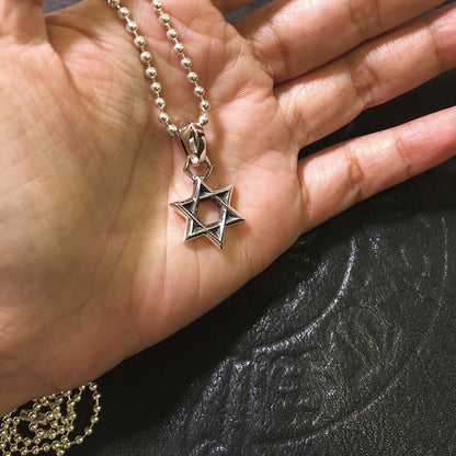 Chrome Hearts Six-pointed Star Necklace