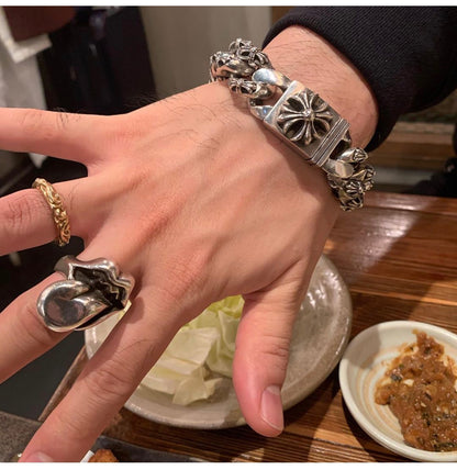 CHROME HEARTS Rolling Stone Tongue Ring