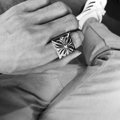 CHROME HEARTS Watcher Wide Ring