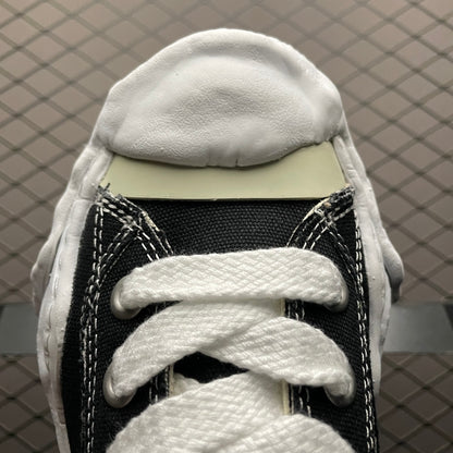 Maison MIHARA YASUHIRO HANK OG Sole Canvas Low-top Sneaker "Black"