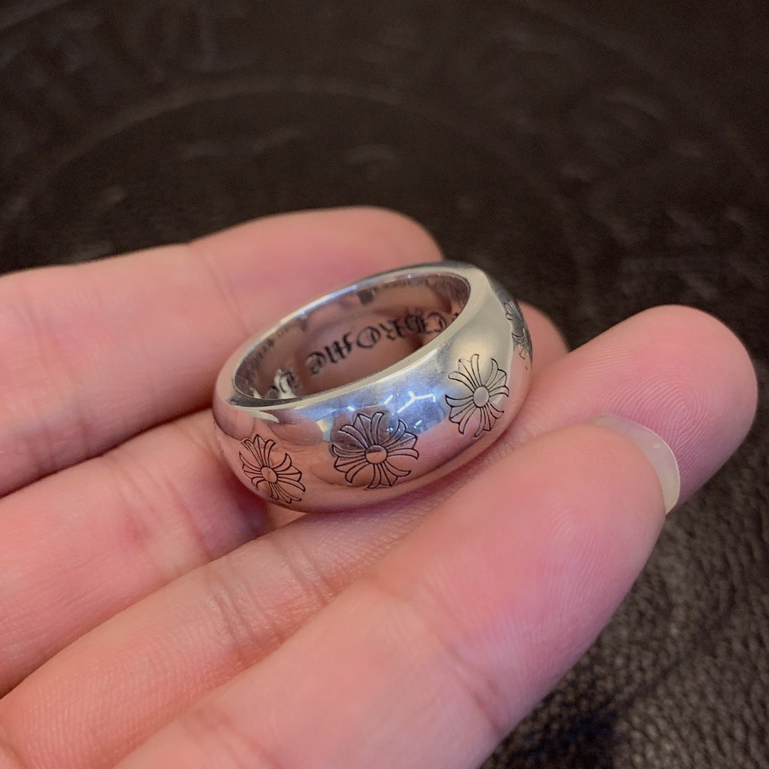 Chrome hearts round cross ring