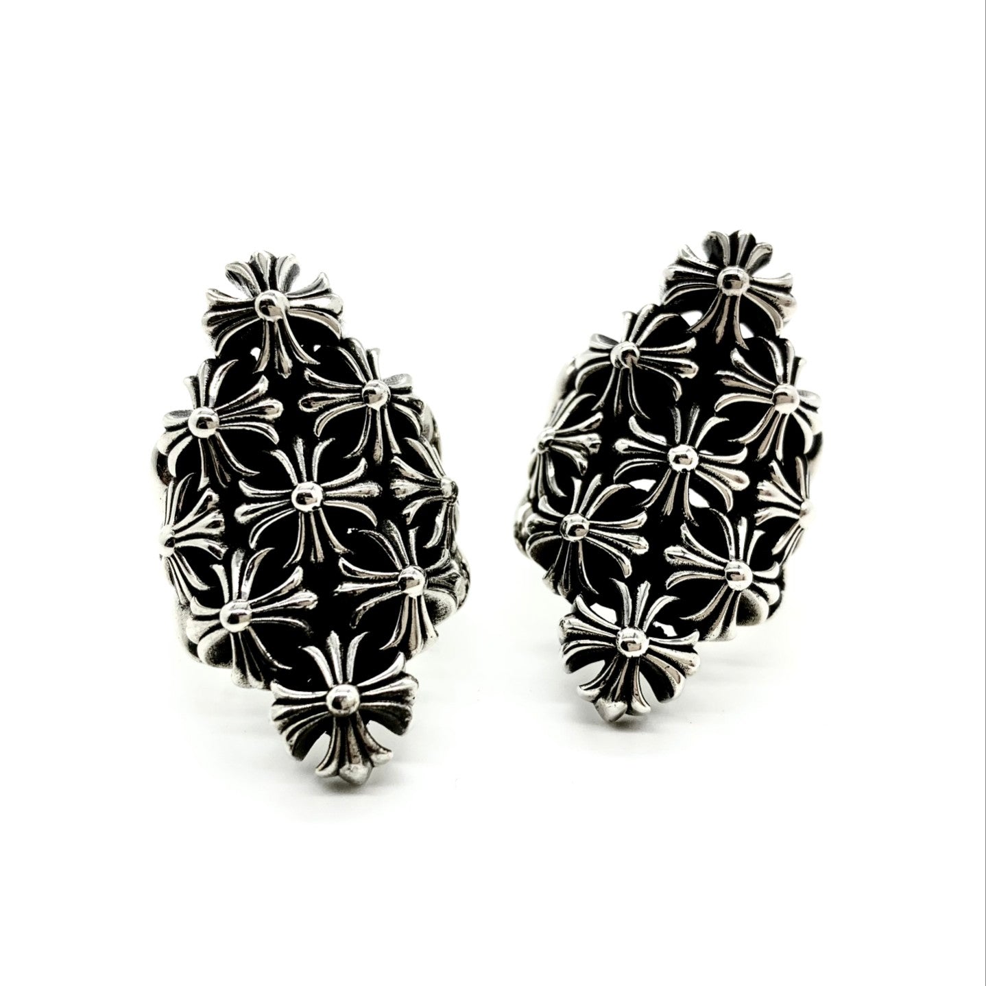 CHROME HEARTS Fortress Cross Ring