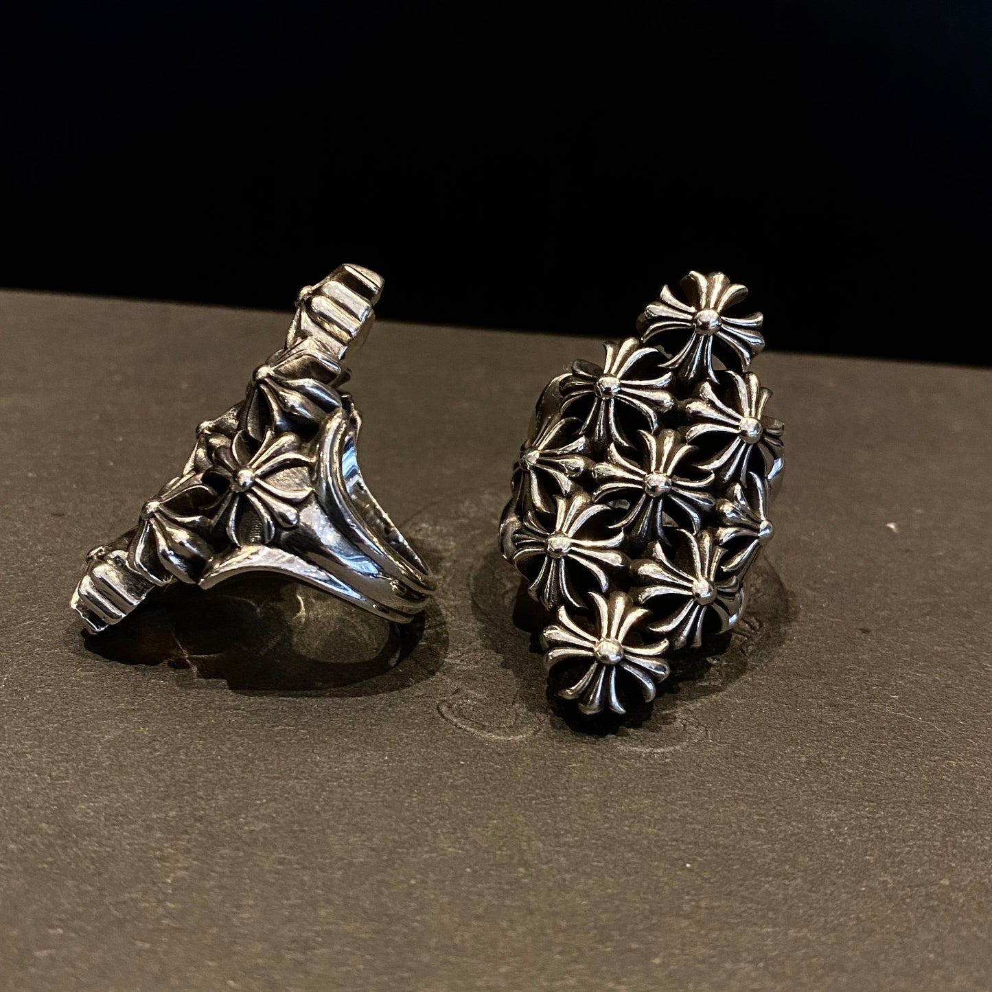 CHROME HEARTS Fortress Cross Ring