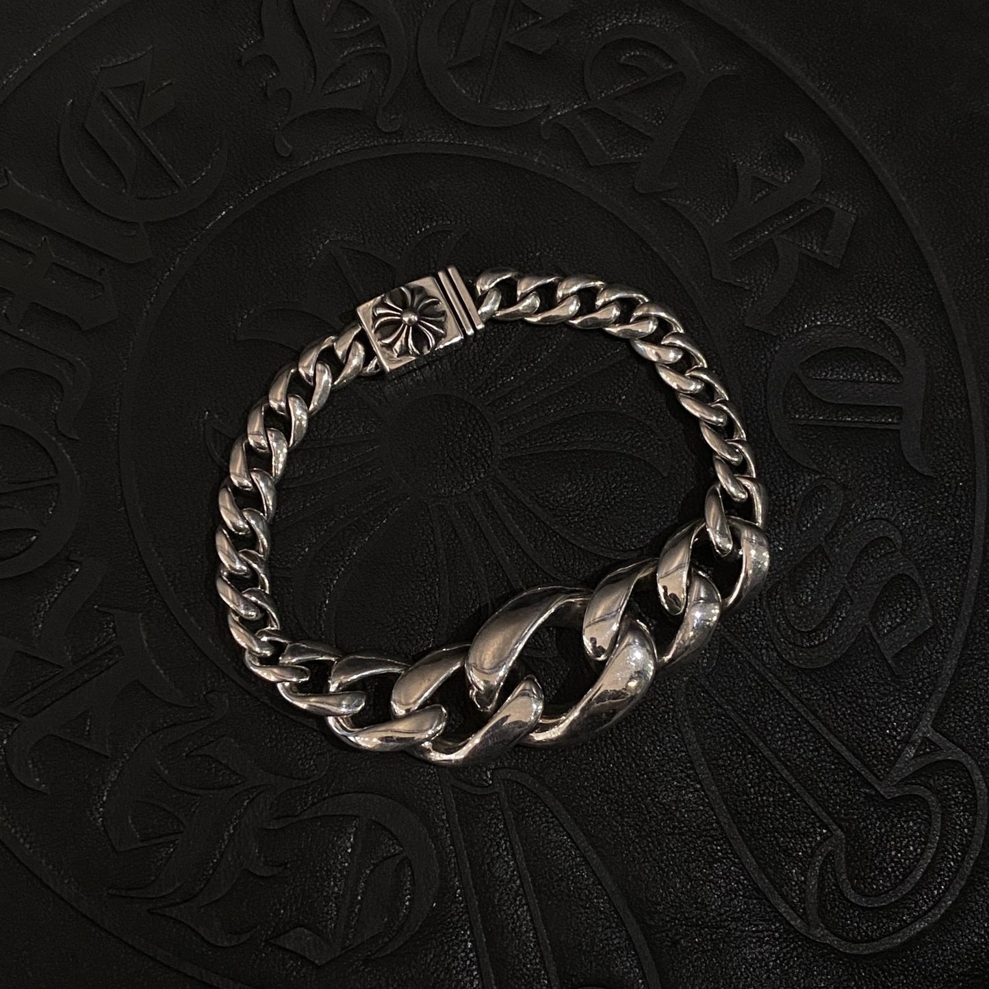 CHROME HEARTS Cross Flower Polished Gradient Bracelet