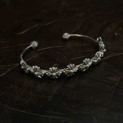 CHROME HEARTS Eight Flowers Cross Hand