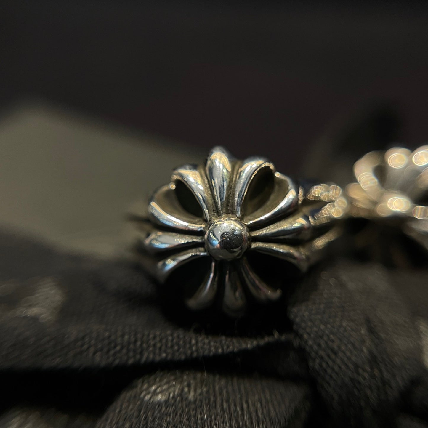 CHROME HEARTS Large Cross Ring