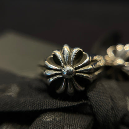 CHROME HEARTS Large Cross Ring