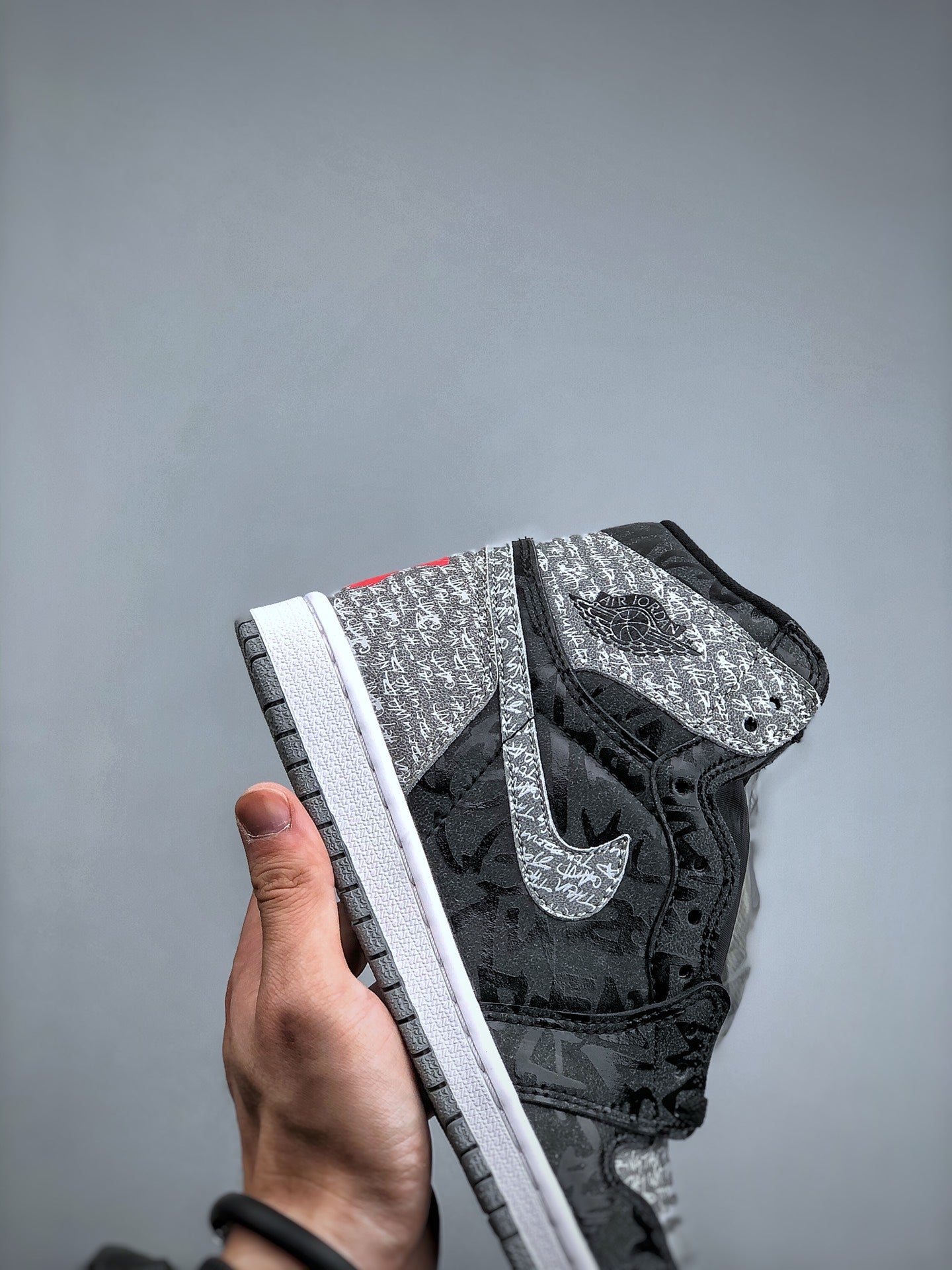 Nike Air Jordan 1 High OG "Rebellionaire"