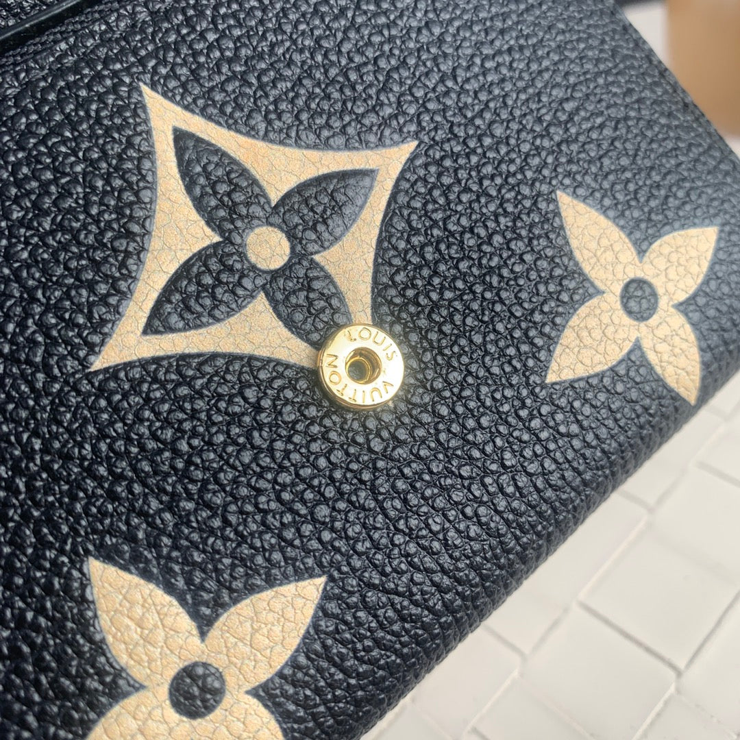 Louis Vuitton Multiple Wallet LV Aerogram