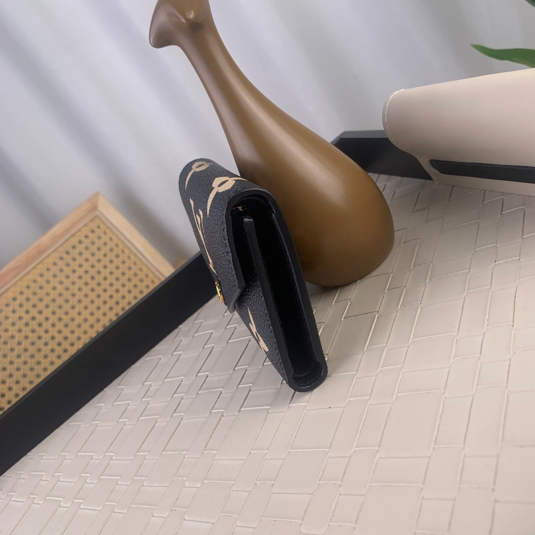 Louis Vuitton Multiple Wallet LV Aerogram