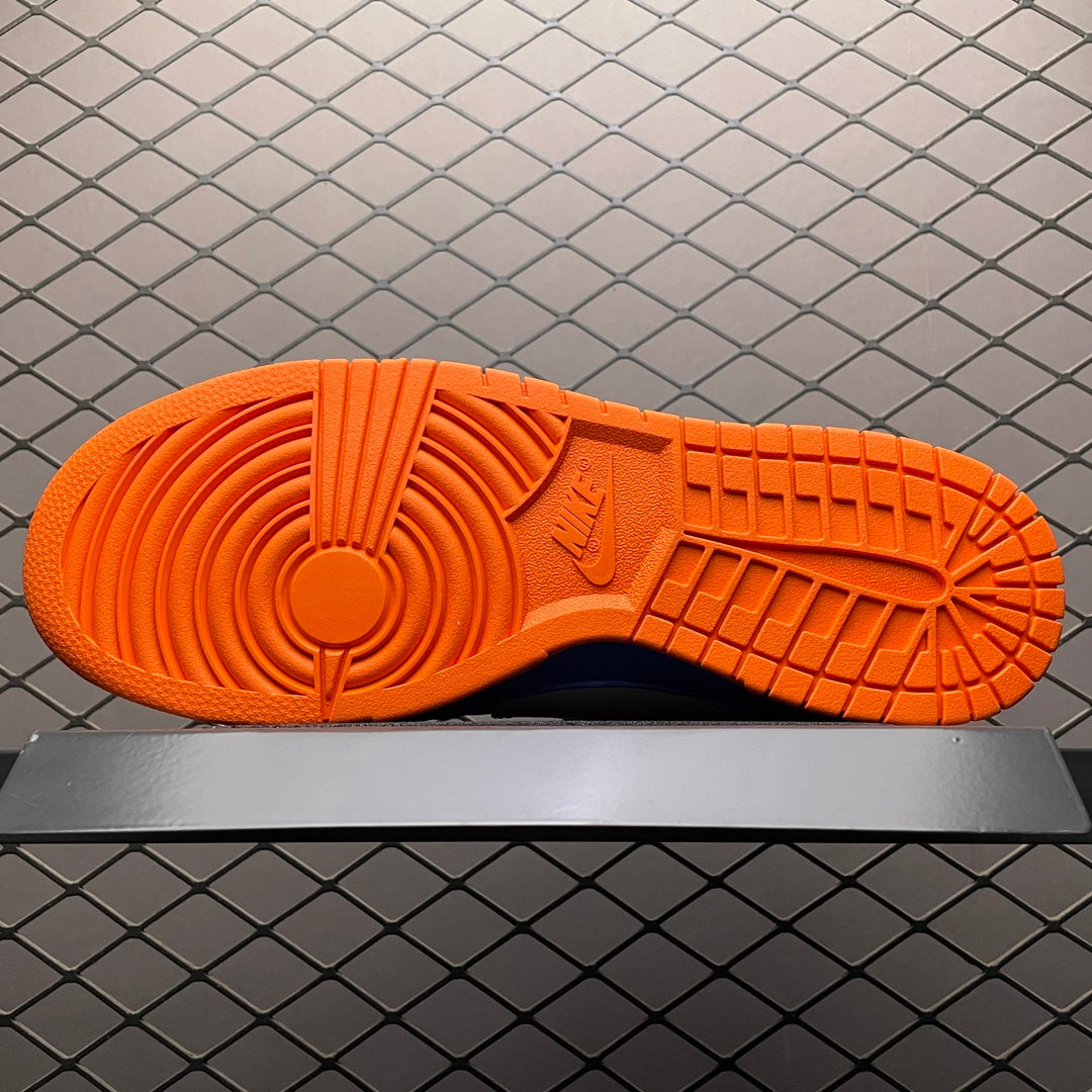 Nike SB Dunk Low EMB "Miami"