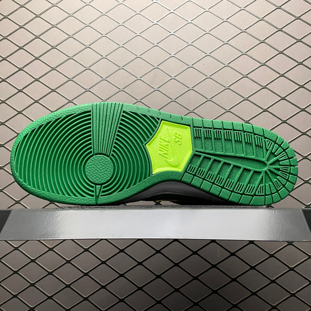 BEN & JERRY'S × Nike SB Dunk Low "Chunky Dunky"