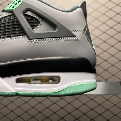 NIKE AIR JORDAN 4 RETRO GREEN GLOW