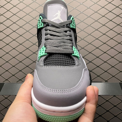 NIKE AIR JORDAN 4 RETRO GREEN GLOW